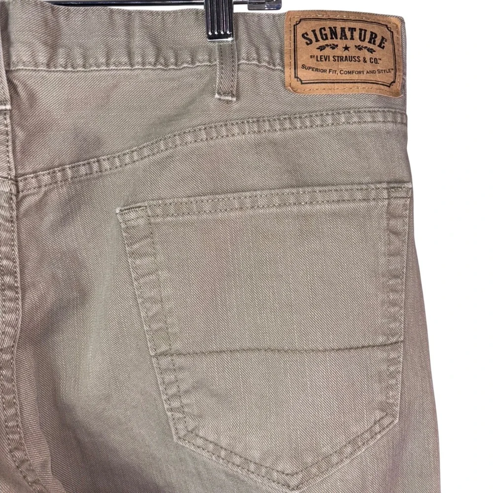 Signature Levi Strauss Men's Straight Leg‎ Tan Denim Pants Size 42x32